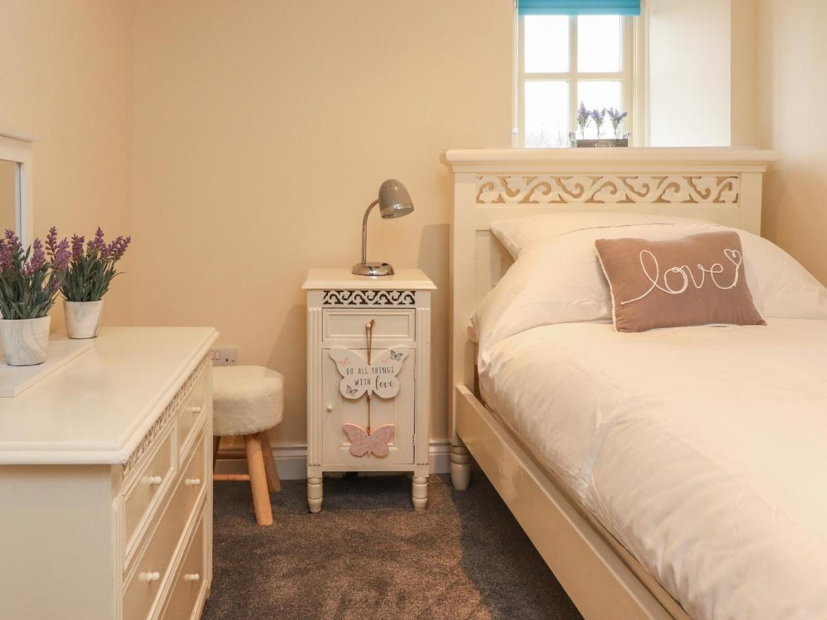 Folly Cottage 세틀 외부 사진